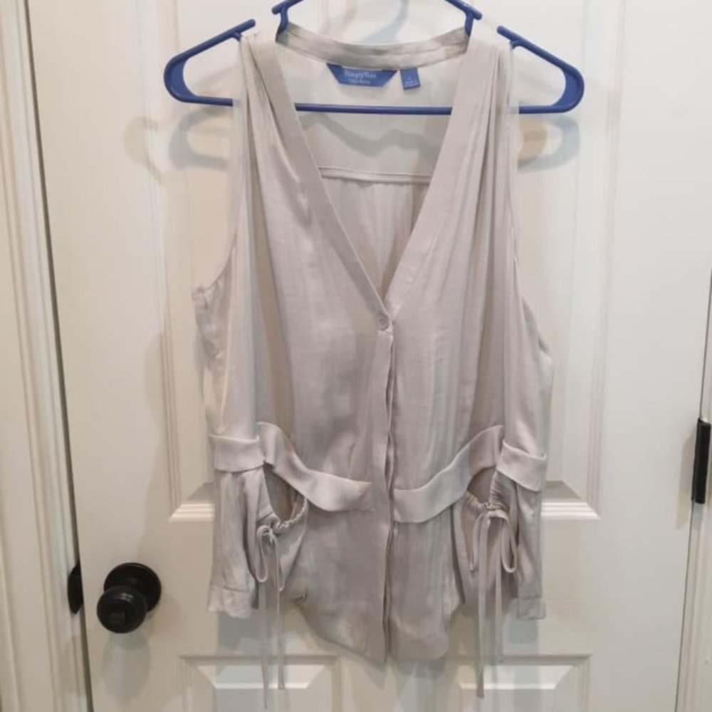 Sleeveless Button Up Blouse/Vest